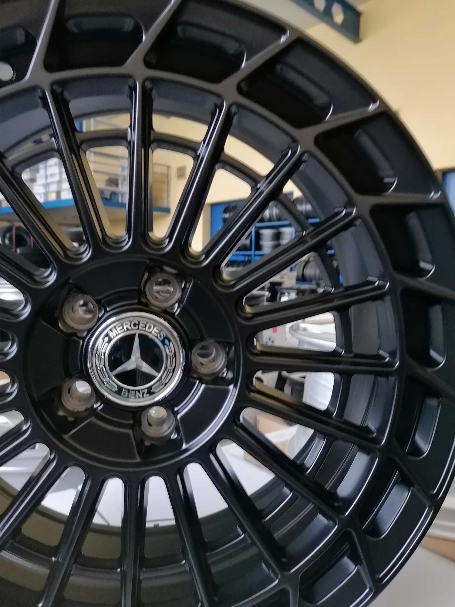 Felgi aluminiowe Mercedes GLC 19 cali kolor czarny