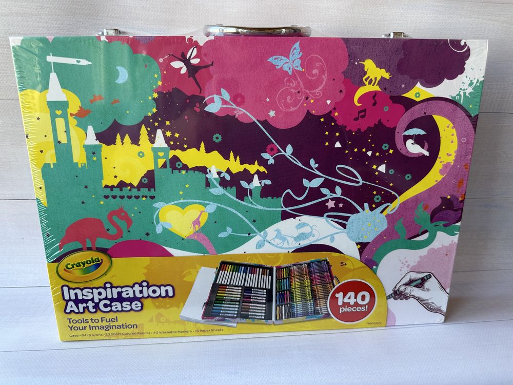 Crayola Inspiration Art Case для творчості Крайола валіза 140шт