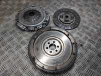 SPRZĘGŁO TARCZA + DOCISK+ KOŁO ZAMACHOWE AUDI A3 8L 1.8 20V 068105271F