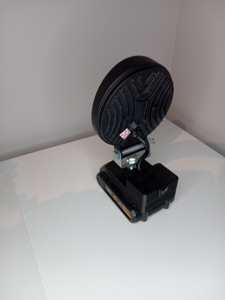Adapter baterii, uchwyt halogenu DeWalt xr 18v