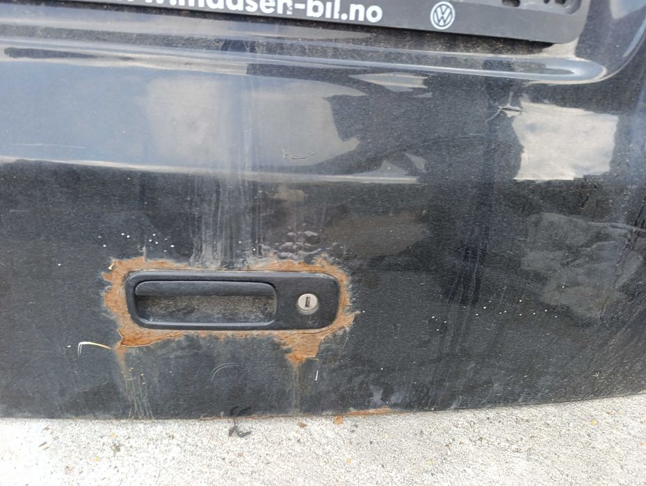 Klapa pokrywa bagażnika VW T5 T5 lift