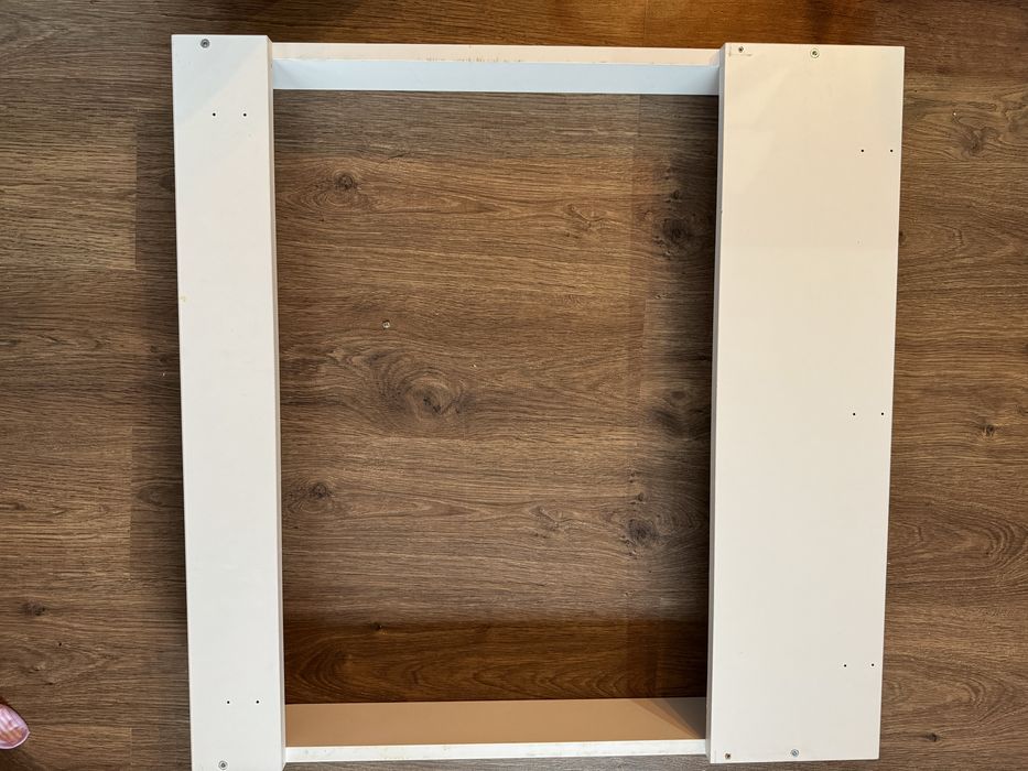 Zestaw przewijak, nakladka na komode  , pojemniki , przescieradlo IKEA