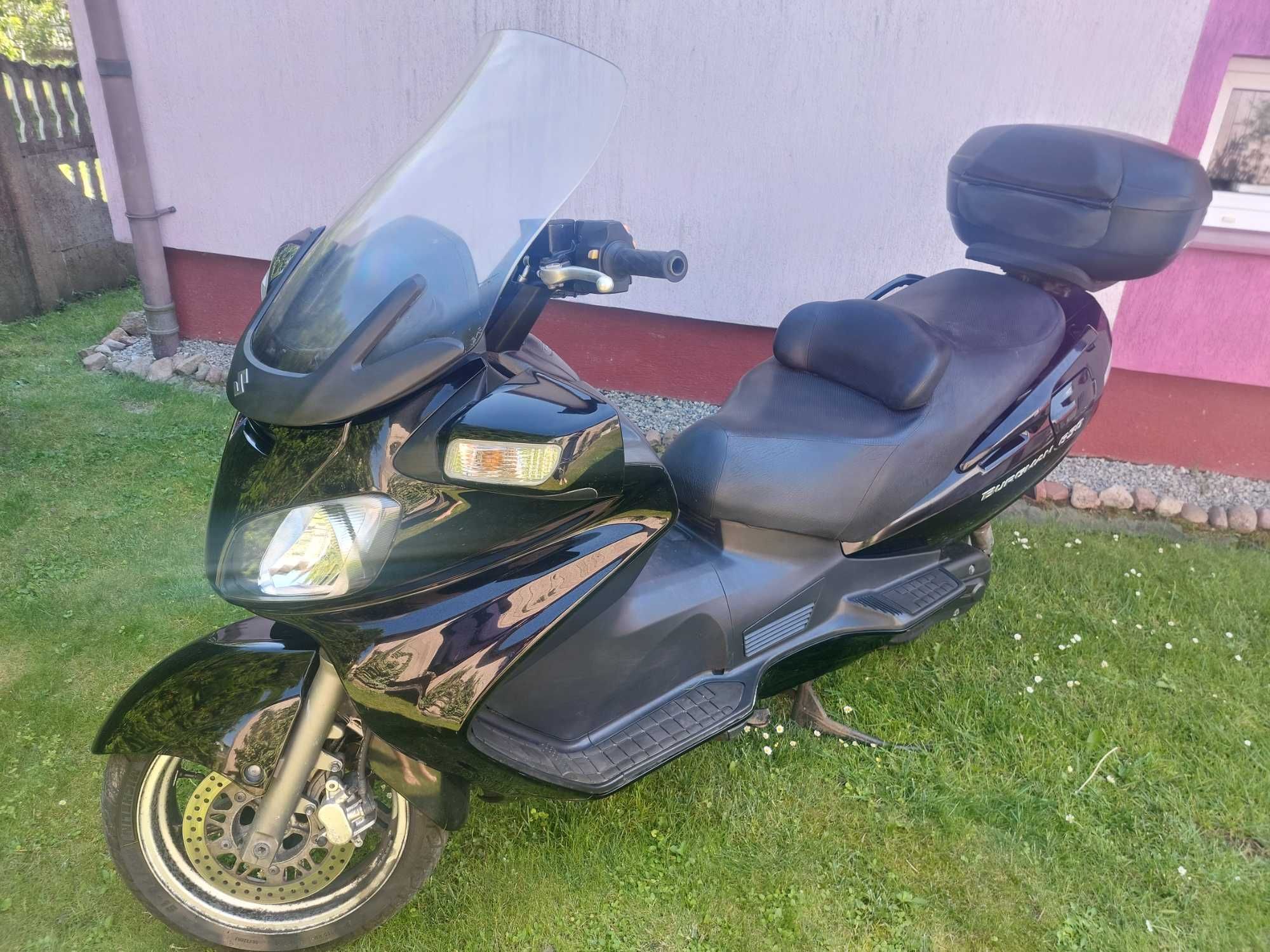 Suzuki Burgman 650