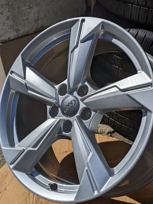 Шикарні диски R18 AUDI A6 Allroad Q5 VW Passat B8 Alltrack Tiguan