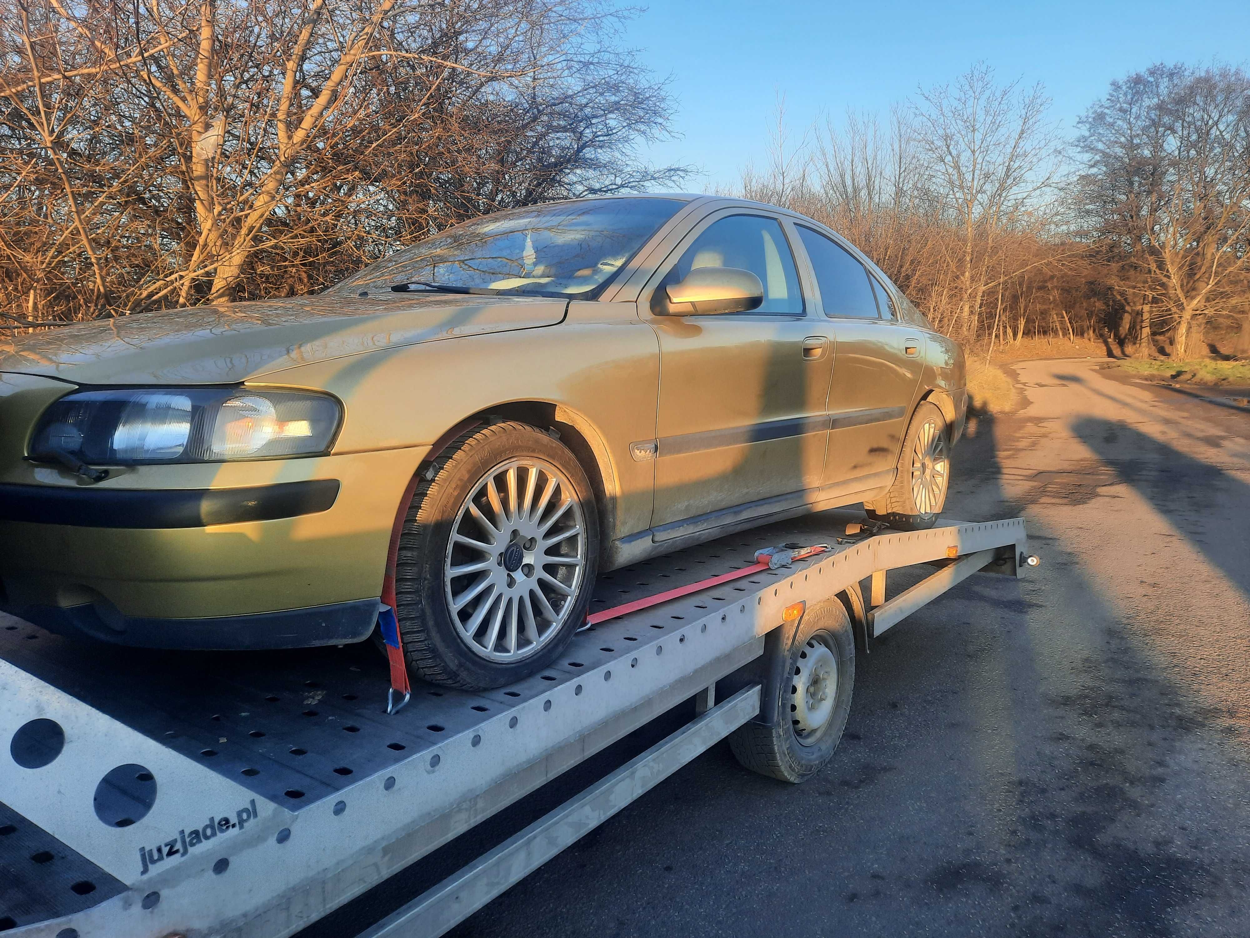 Volvo s60 2.3 t5 250 km na części