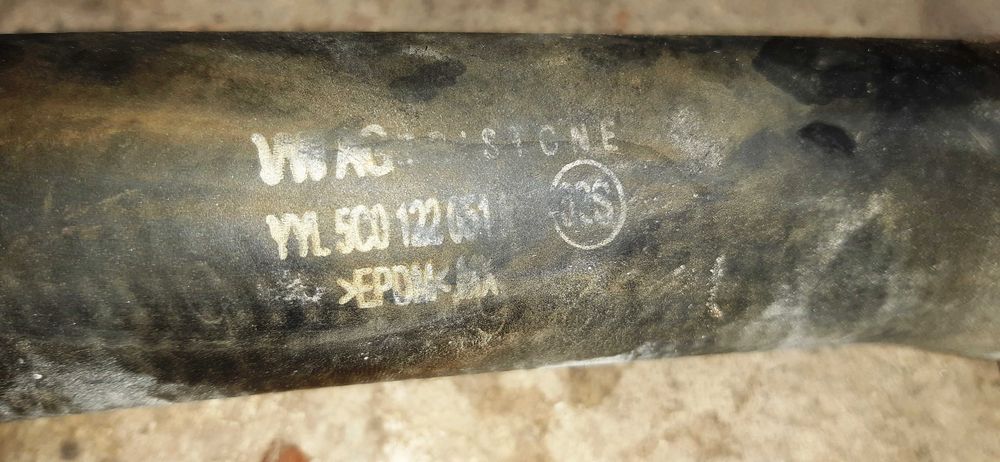 Патрубок, флянец, бочок омывателя, резинки-отбойники VW PASSAT B7 USA