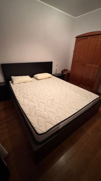Vendo cama de casal
