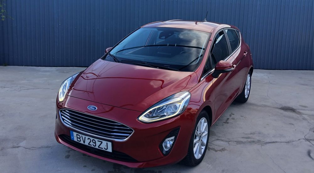 Ford Fiesta TITANIUM 2018/12