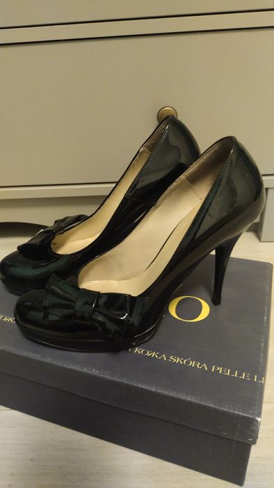 Szpilki czółenka Ryłko 37 skóra lakierowana czarny