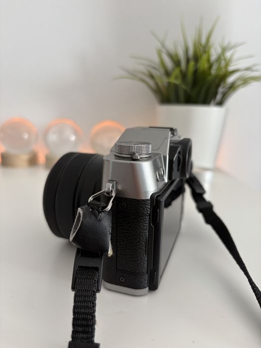 FUJIFILM X-T30 + lente + caixa