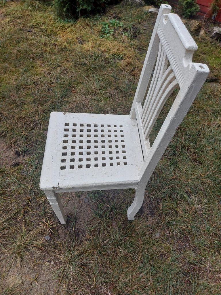 Krzesło powojenne
