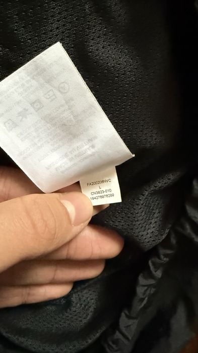 Вітровка Nike Jordan L