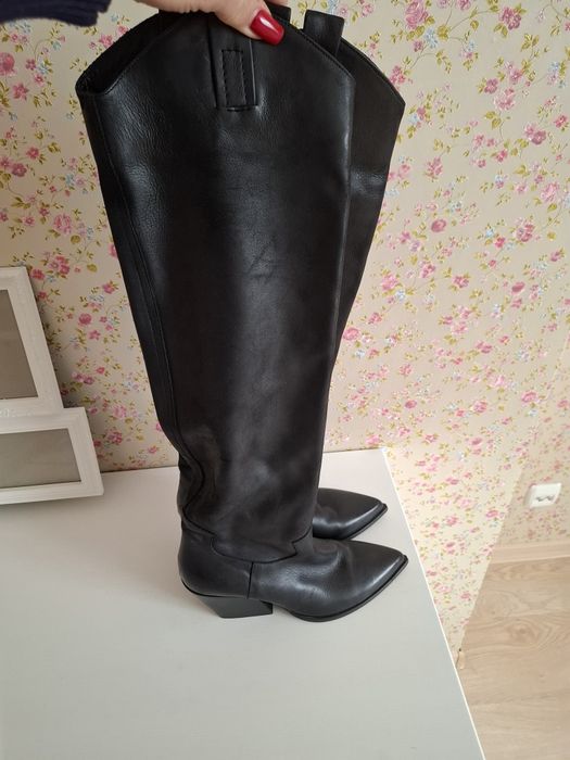 Осінньо-весняні чоботи