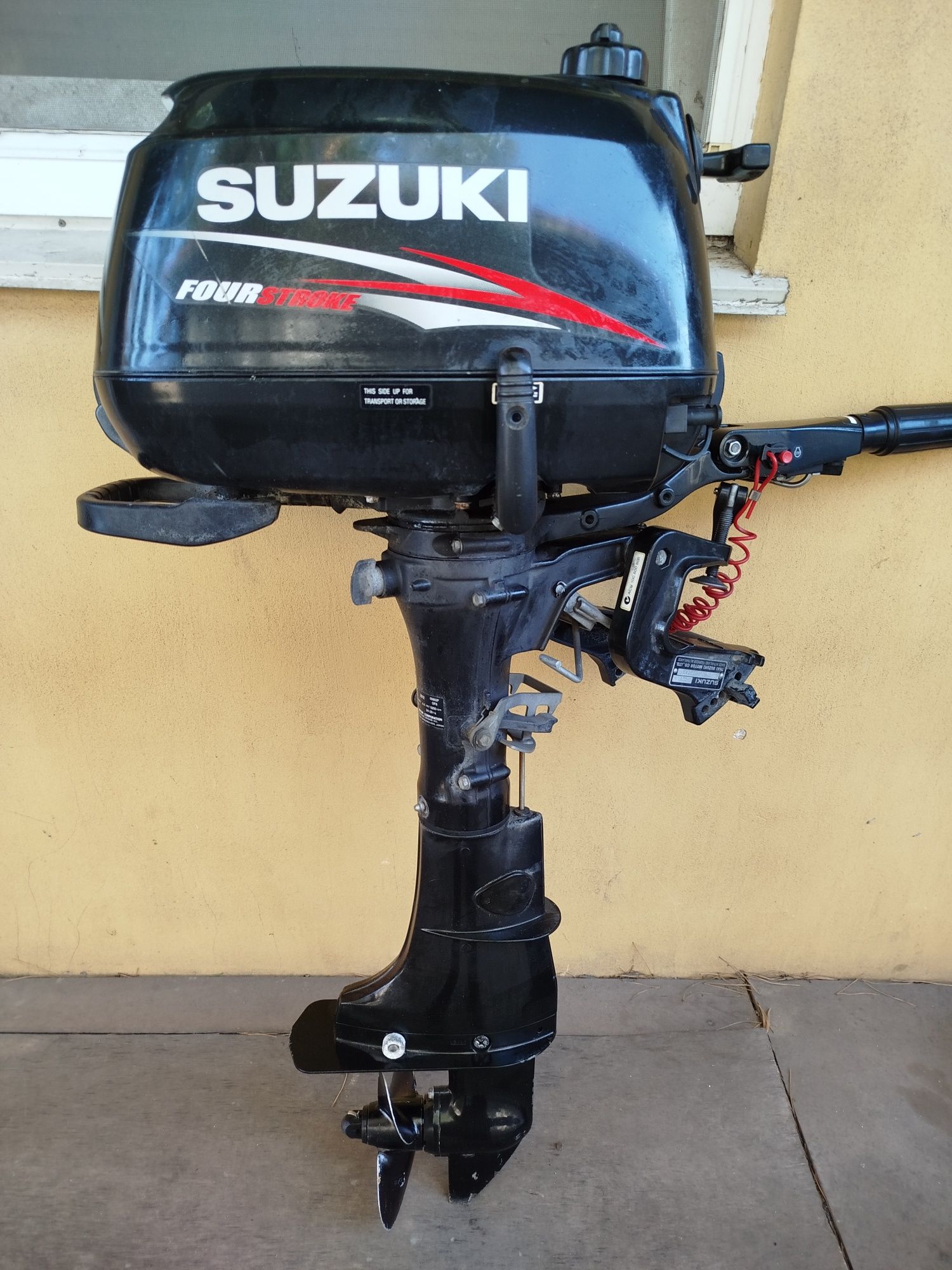 Лодочный мотор SUZUKI DF6 s.4тактный