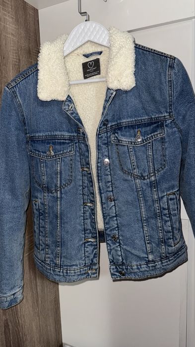 Куртка джинсова жіноча Утеплена білим щільним хутром