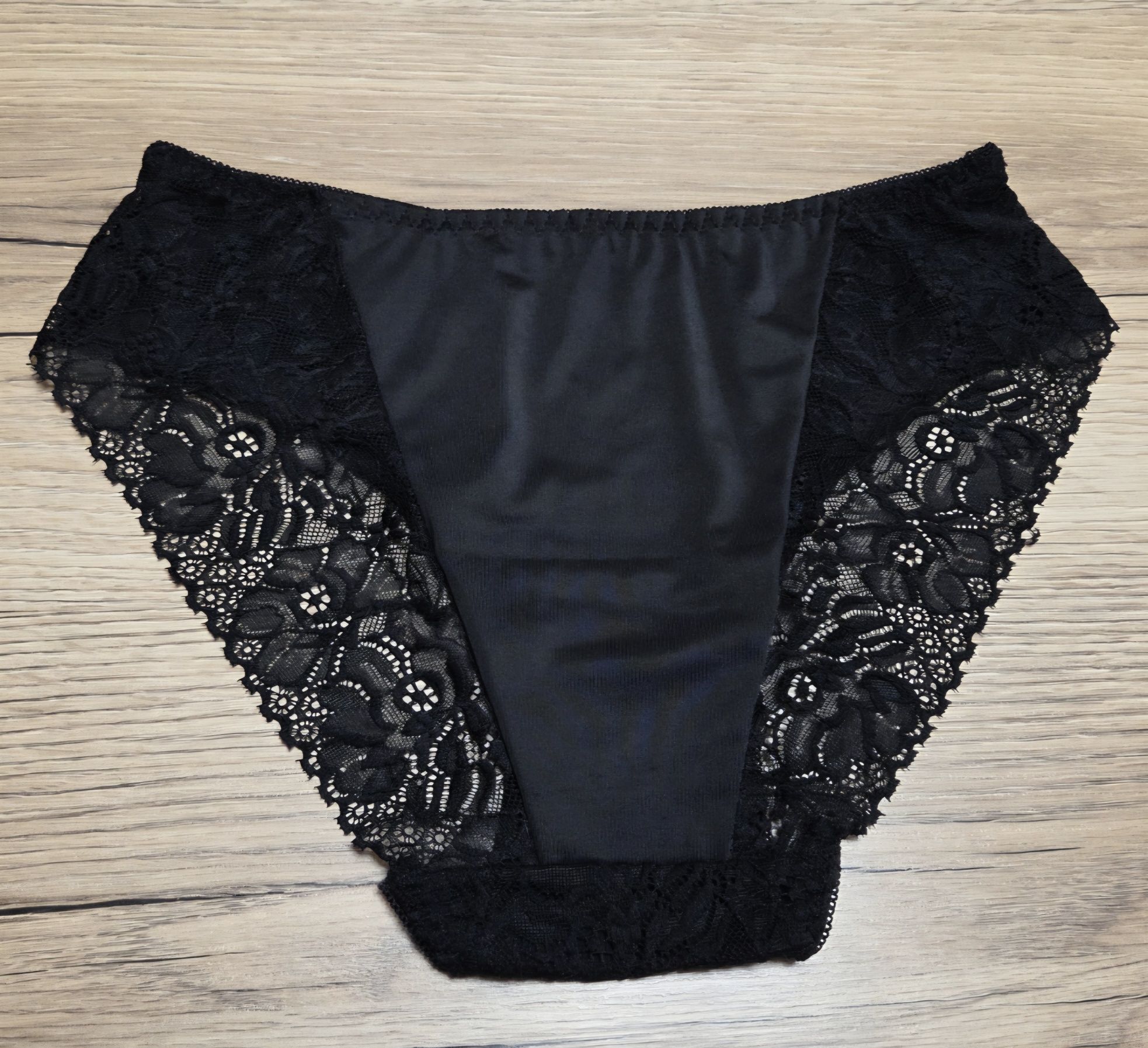 Majtki Damskie Czarne XL