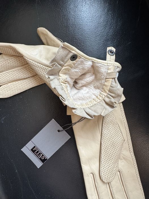 Перчатки из натуральной кожи.Женские