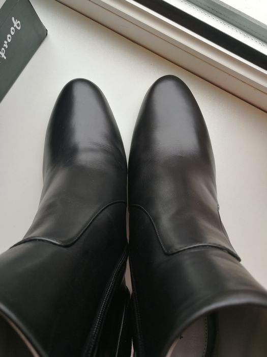 Модные итальянские кожаные ботильоны Aquatalia