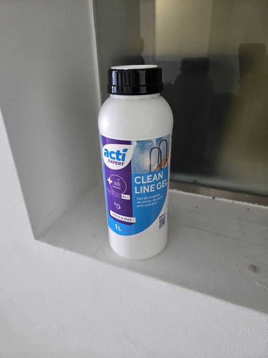 Gel de limpeza de água