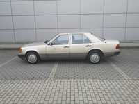 Mercedes-Benz W124 (1984-1993) Merceds W124 2,3 benzyna 132KM,Bezwypadek,klima alu,stankolekcjonerski