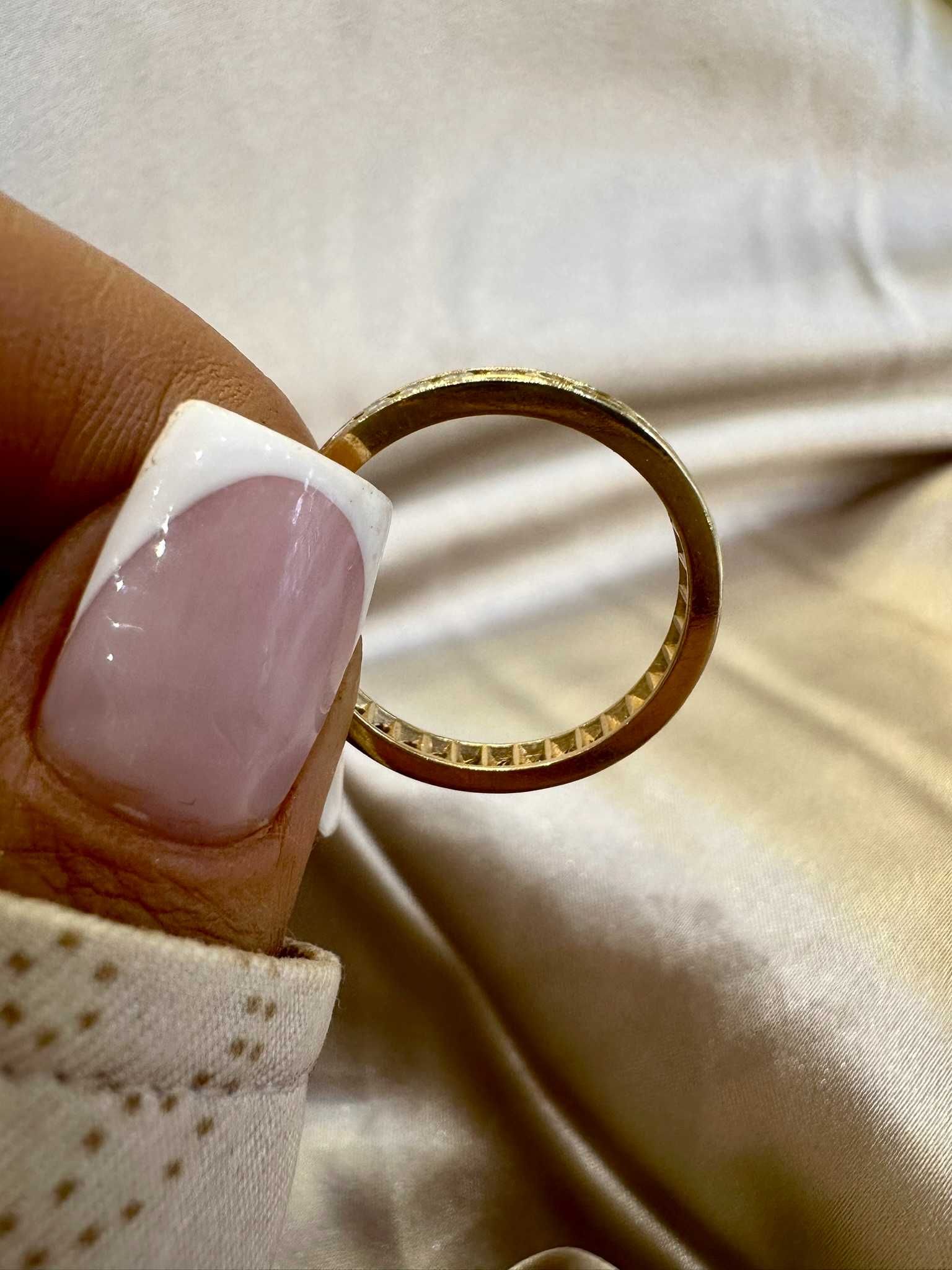 Obrączka eternity z naturalnymi diamentami 0.90CT W. KRUK