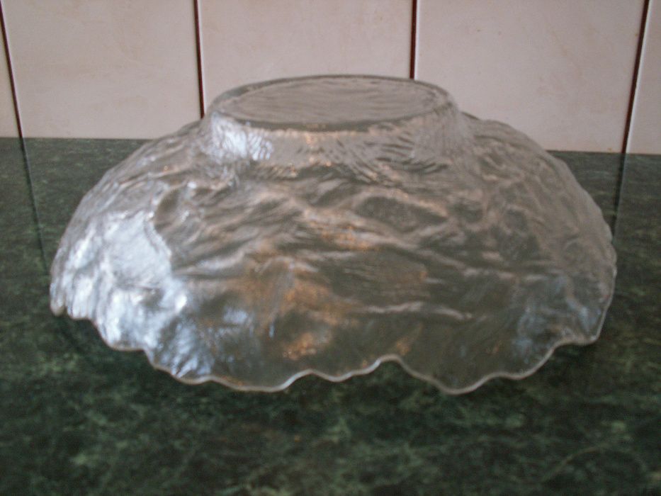 Duża patera stolowa szkło lodowe prasowane bezbarwne Ząbkowice l.70e