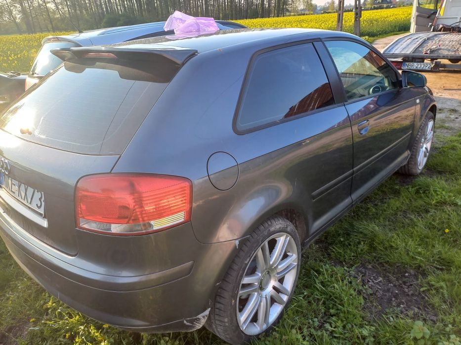 Części audi a3 8p 1.6 mpi 1.9 2.0 tdi 2.0 fsi kolor lx7z