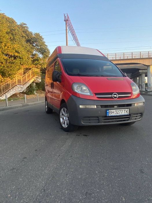 Opel Vivaro груз