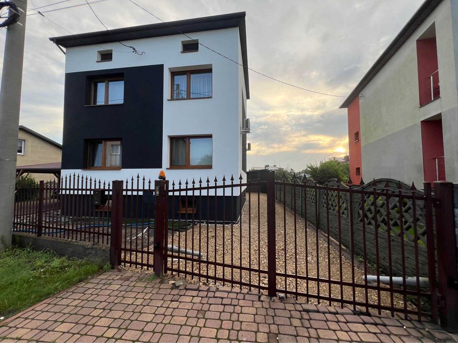 Płot metalowy 22 metry