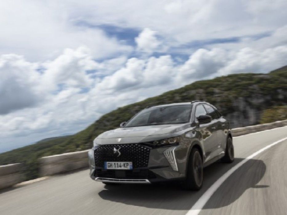 DS DS7 E-Tense Pallas EAT8