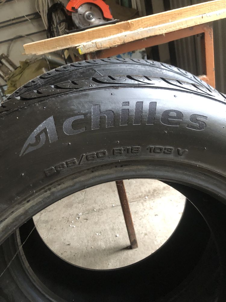 Продам резину 235/60 r18 Achilles