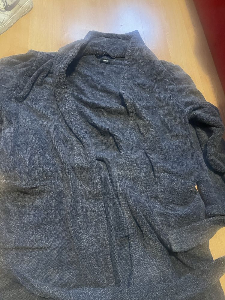 Piękny gruby długi porannik hugo boss xl szlafrok