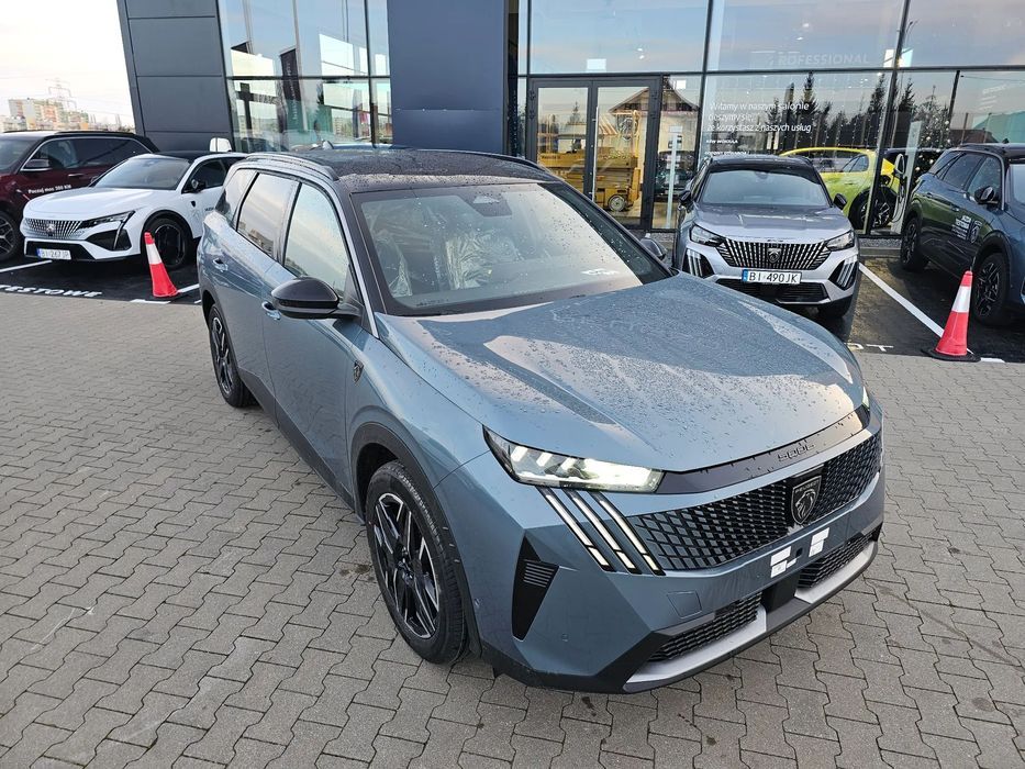 Peugeot 5008 GT hybryda dostępny od ręki. RATY 0%.