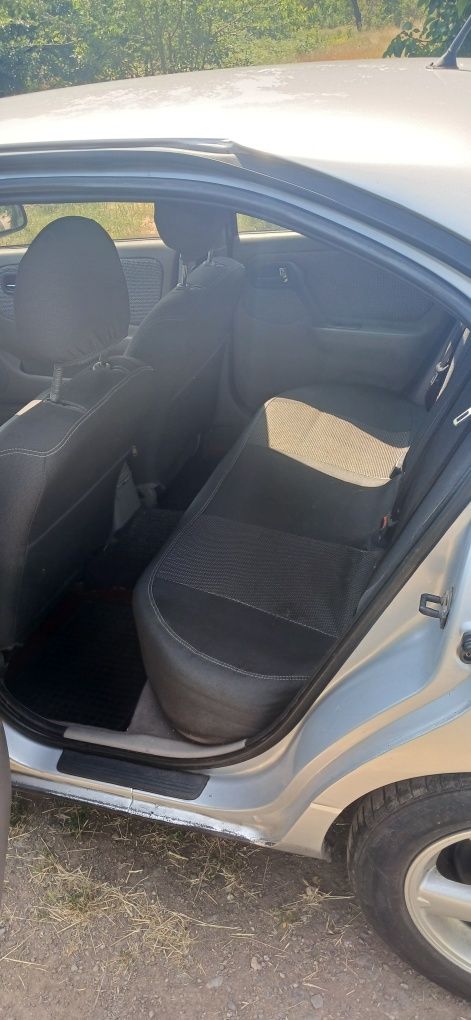 Nissan primera P11
