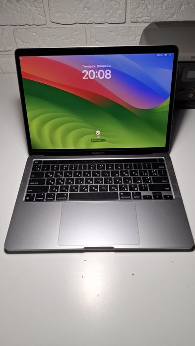 Apple Macbook PRO 13 retina 2560×1600 A2338 M1 8 ddr4 245 ssd