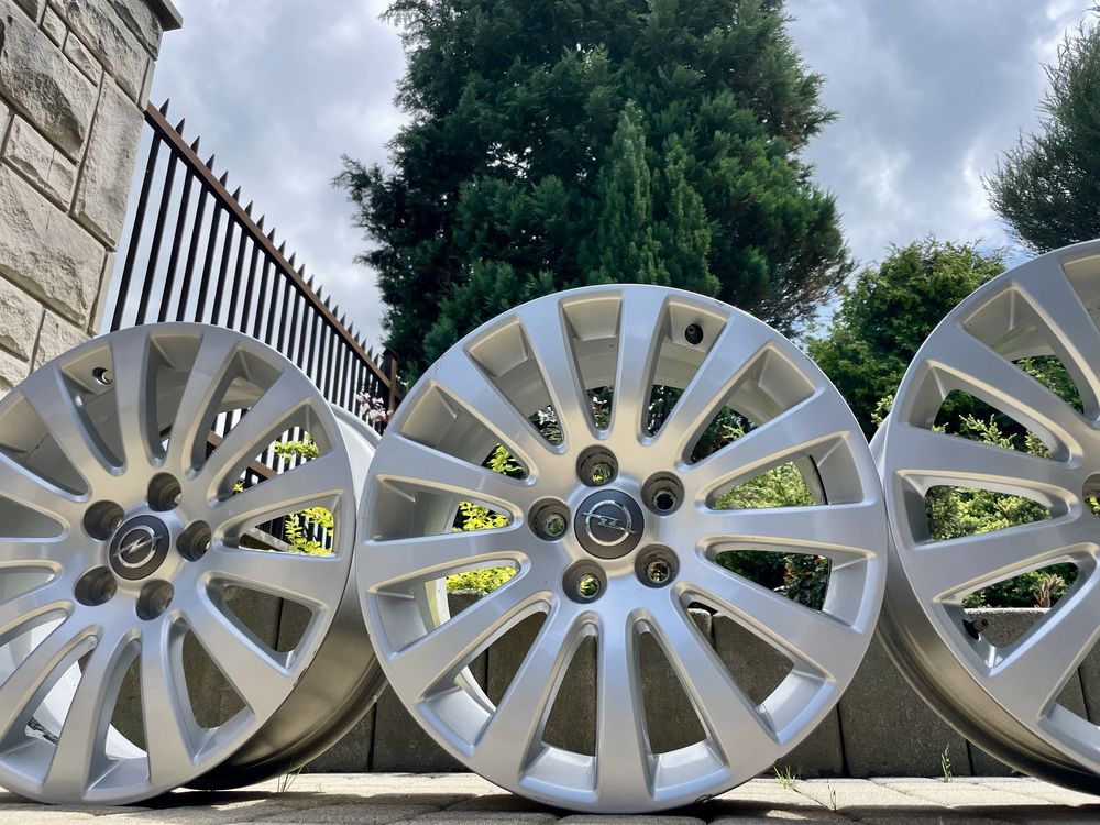 oryginalne 18 5x120 opel insignia opc srebrne