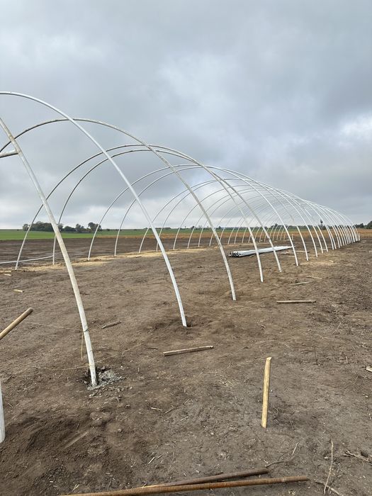Безкаркасні та каркасні Ангари ,Теплиці промислові ,Плівка