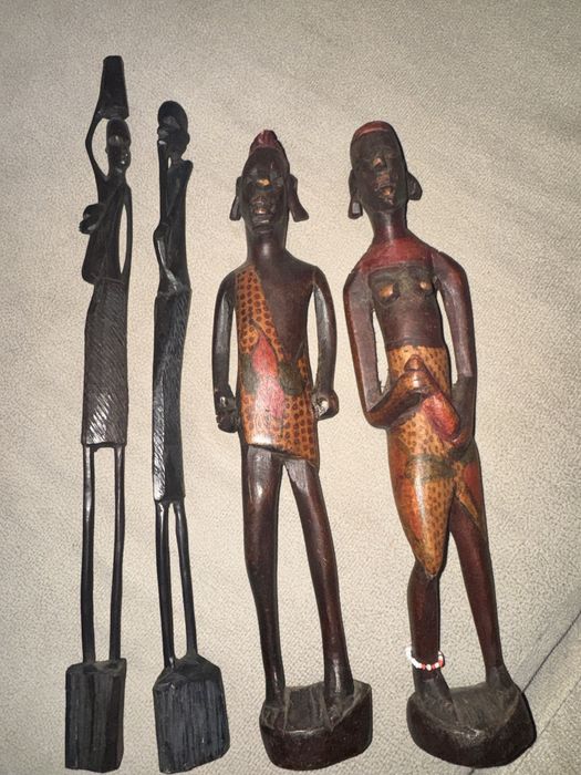 Decoração africana em madeira