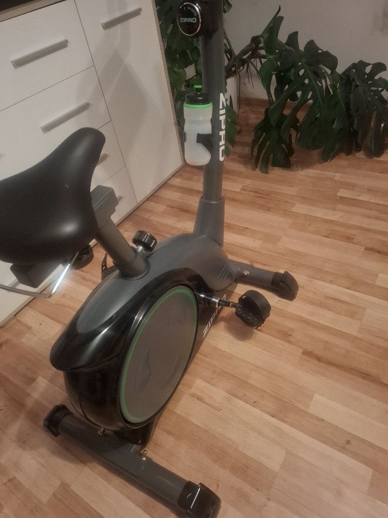 Zipro nitro rower stacjonarny
