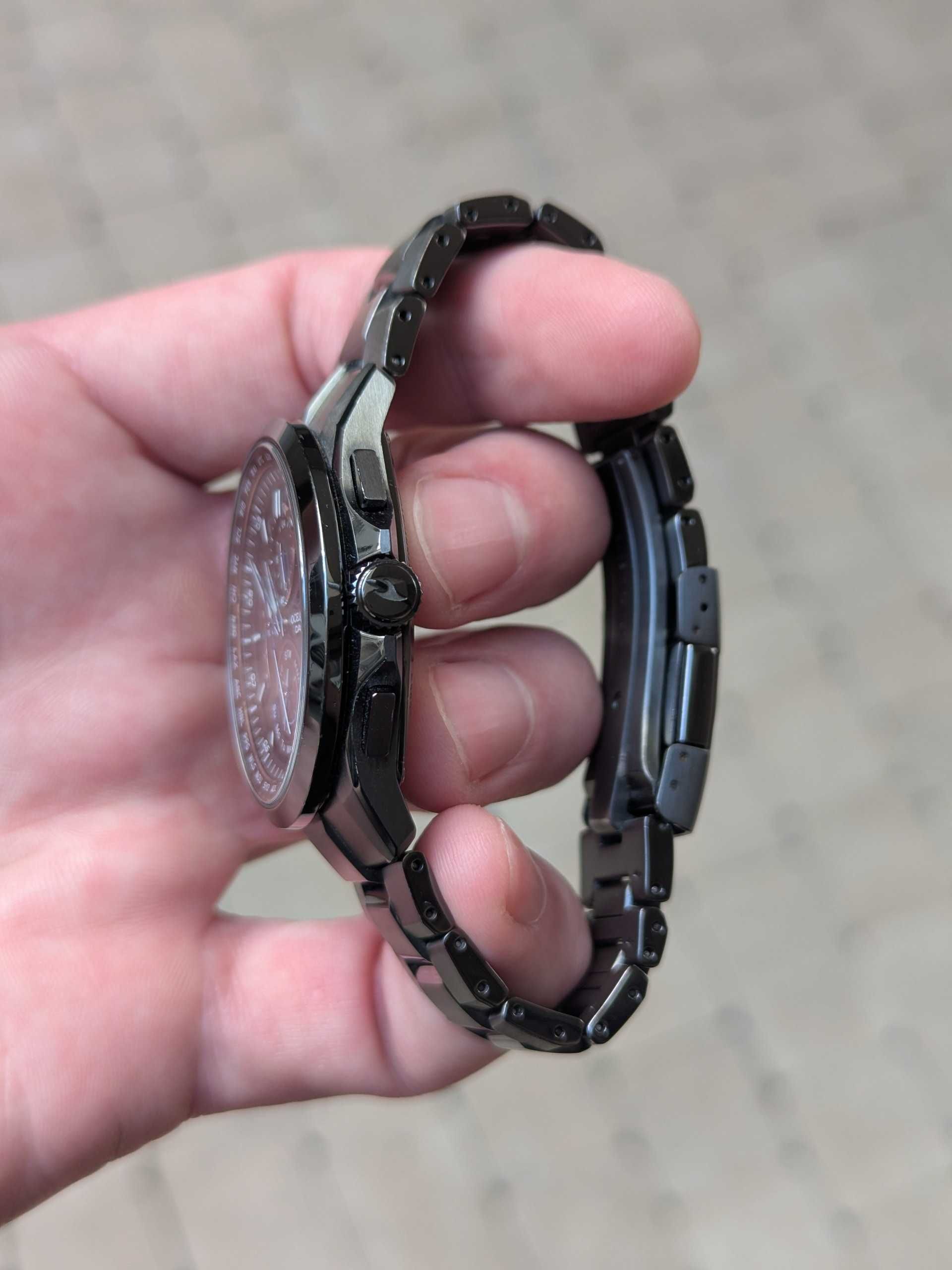 Casio Oceanus OCW-T2500B-1AJF