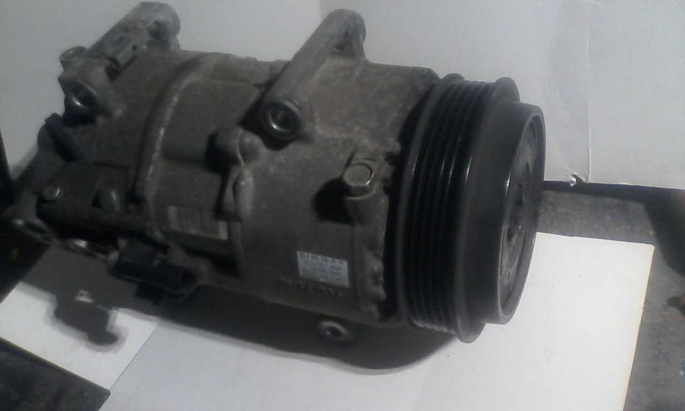 Компрессор кондиционера DENSO 6SEU16C Mercedes