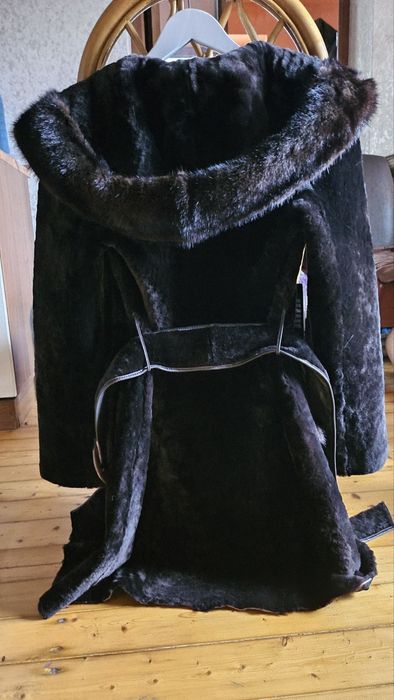 РОЗПРОДАЖ!!! Дублянка натуральна,мутон,оздоблений норкою