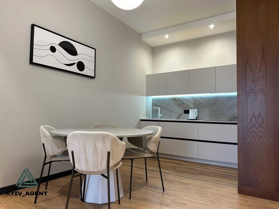 Видова Євро-двушка в ЖК Tetris Hall + Паркомісце в підзем. паркінгу !