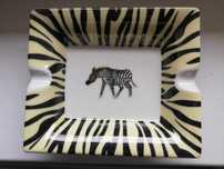 Popielniczka ceramiczna biała afrykańska, styl kolonialny safari zebra