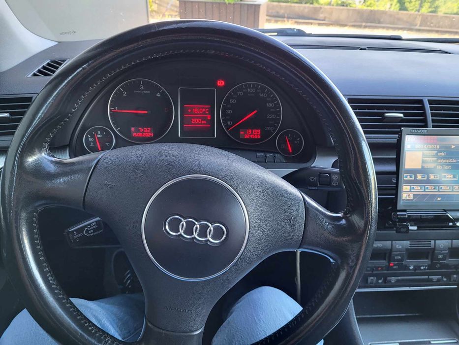 Audi A4 pd . 130 cvs