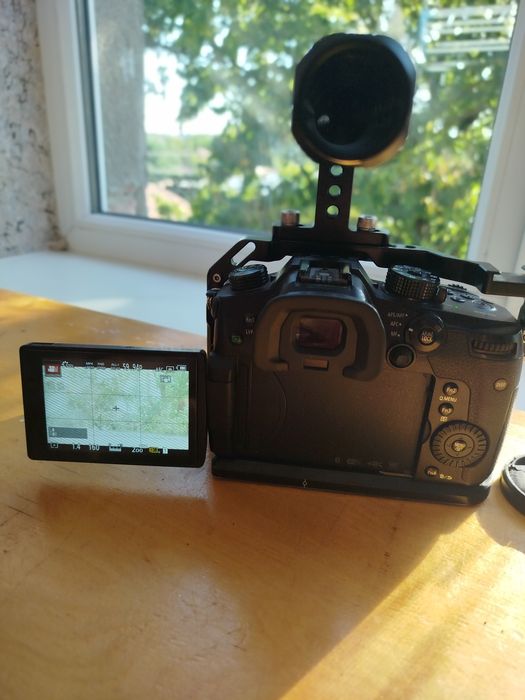 Panasonic gh5 +sigma 30 mm+обвес и свет