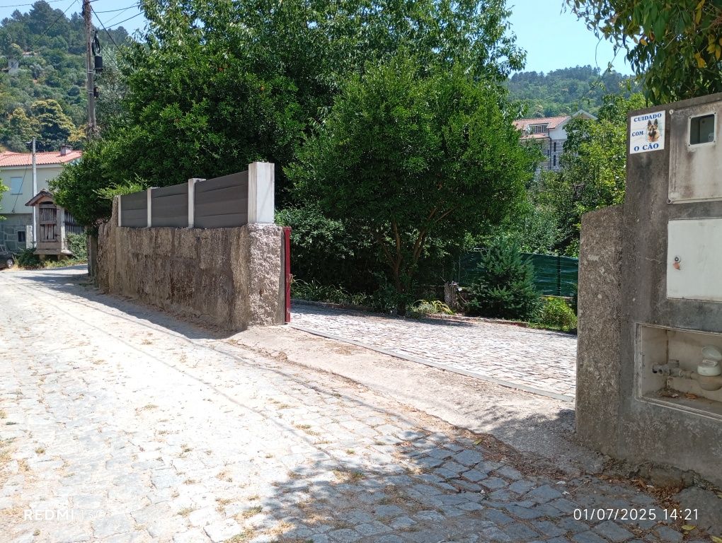 Casa rural com jardim e piscina, no Marão- Amarante.