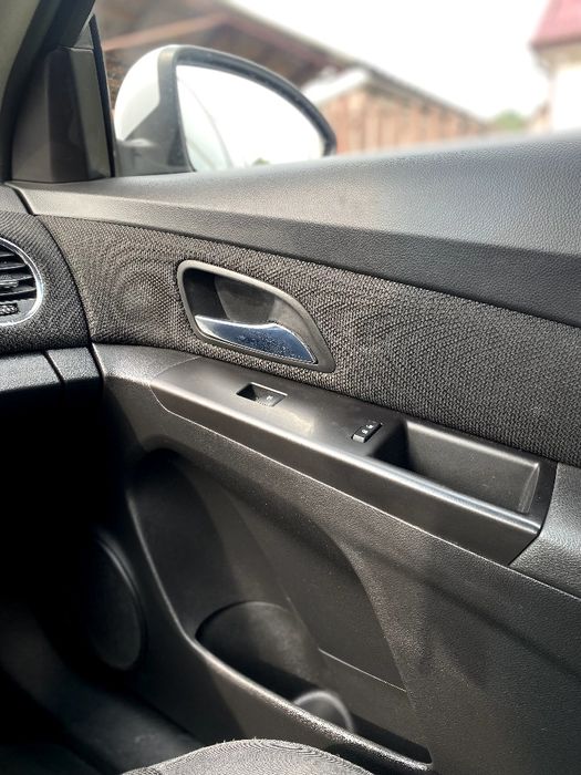 Продам Chevrolet Cruze 1.4 turbo