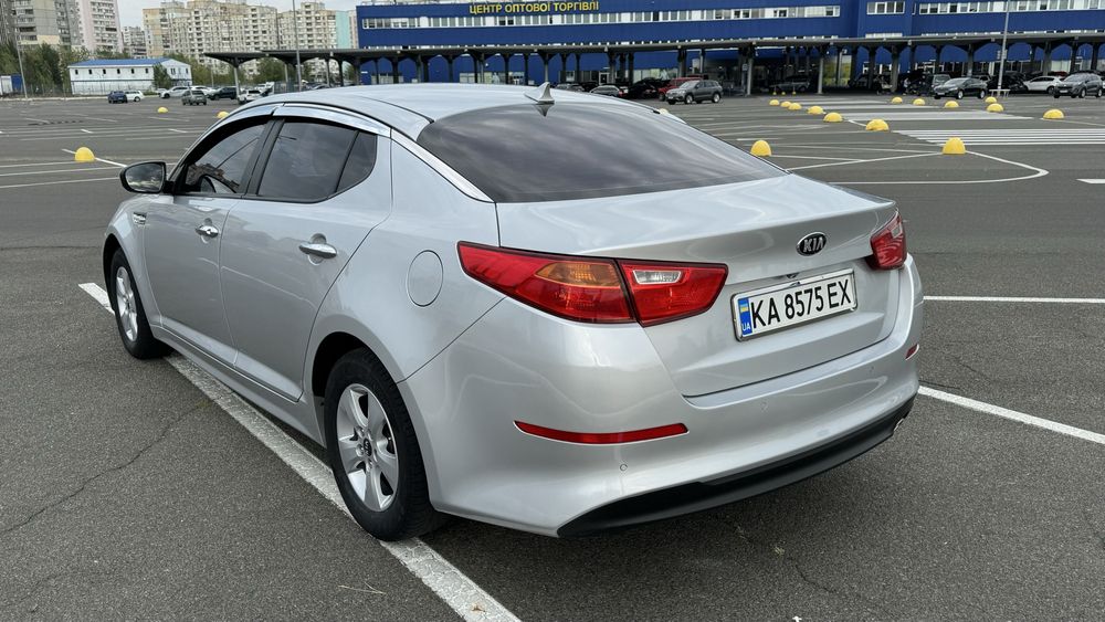 Продам KIA K5 2015 года