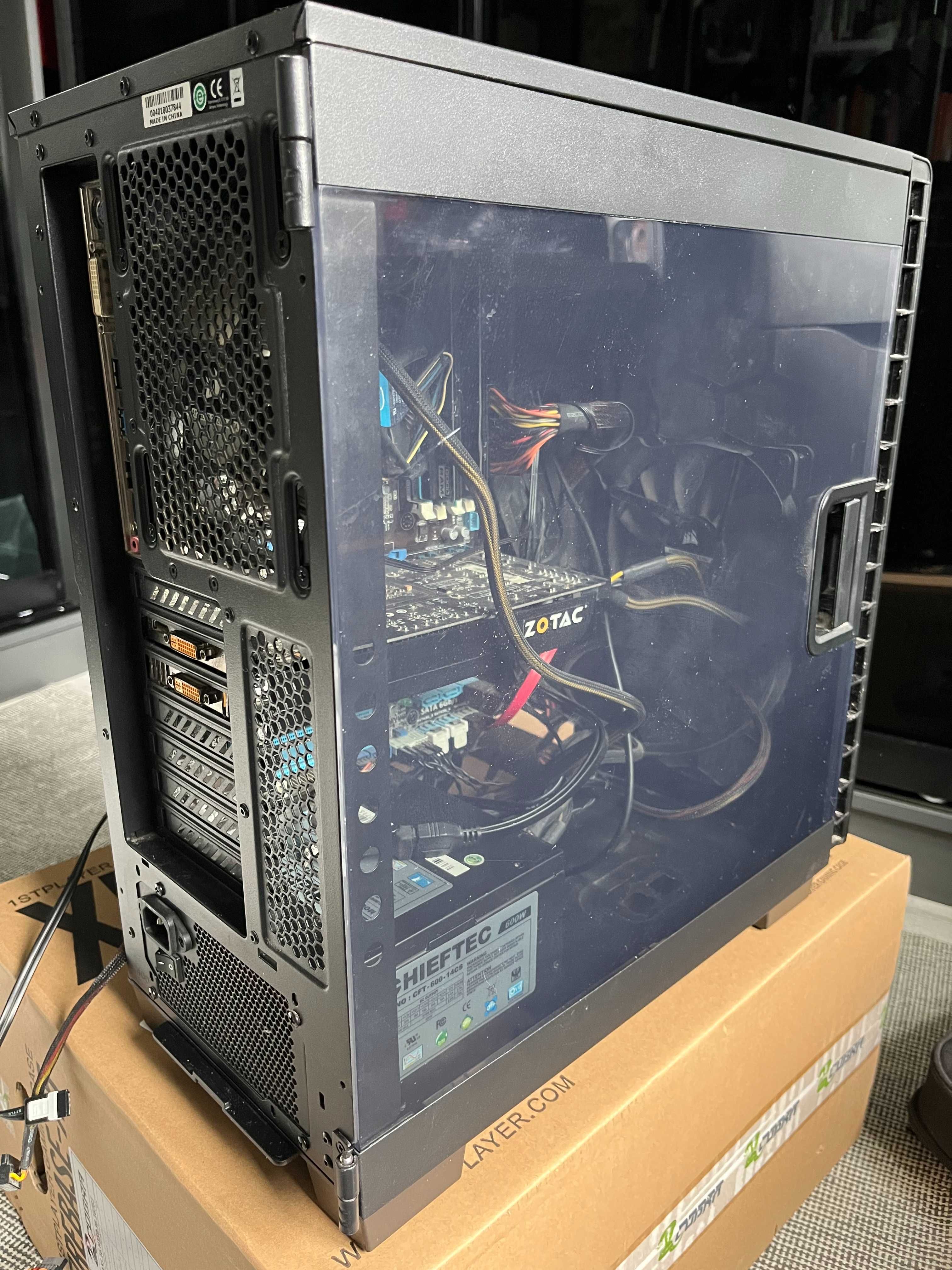 Корпус Corsair 275Q Black без/з блоком живлення CHIEFTEC 600 Вт